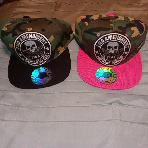 2nd amendment couples snapbacks - Picture 1 of 5